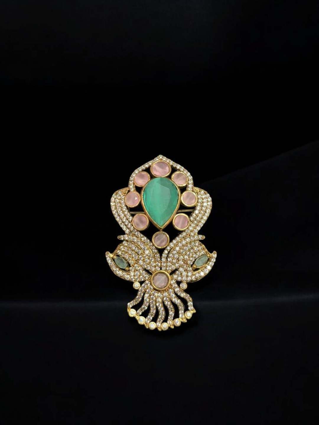 Ishhaara Green Gold Embellished Victorian Heart Brooch