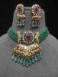 Ishhaara Lustrous Class Necklace