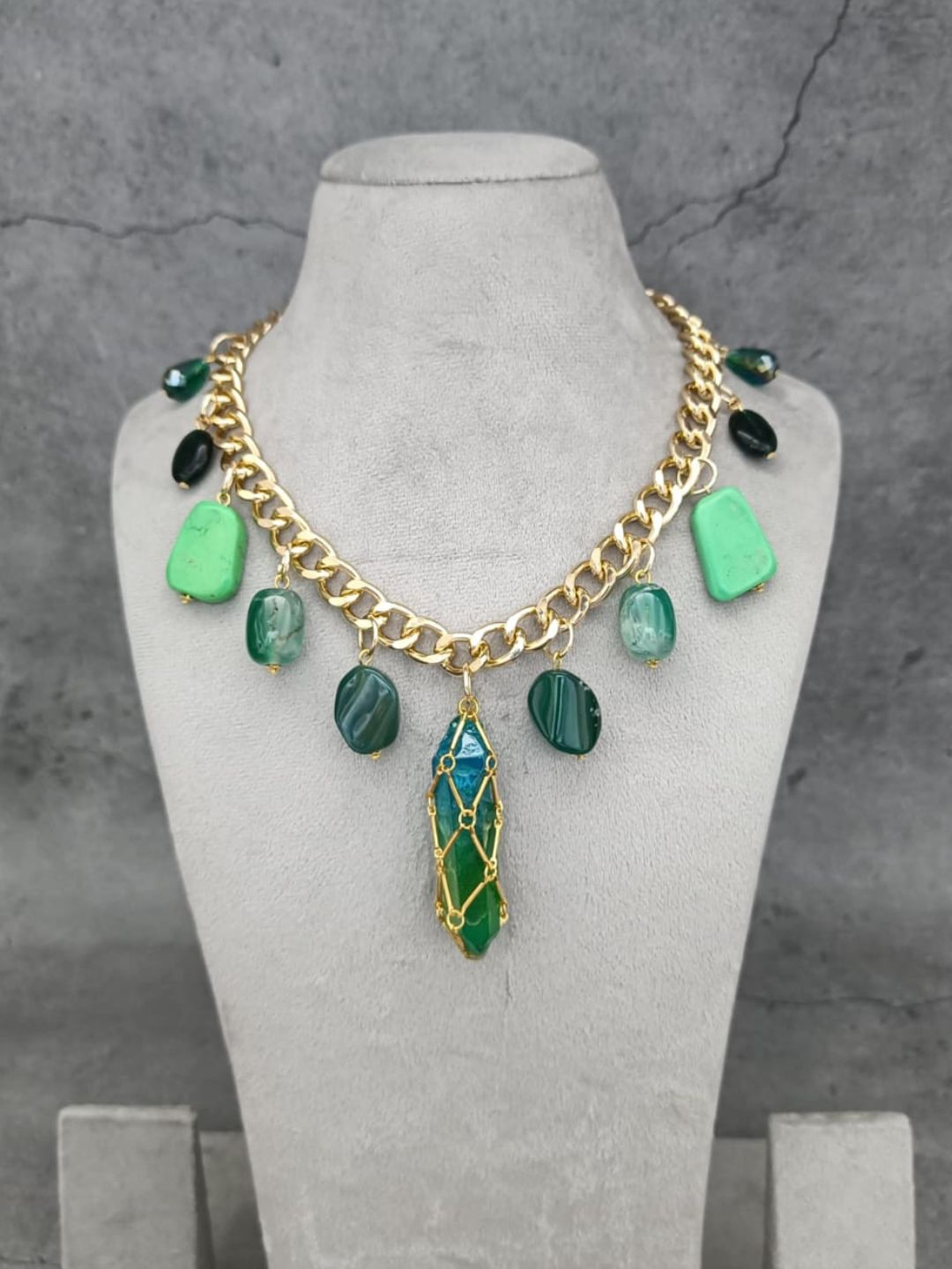 Ishhaara Green Multicolored Stone Studded Charm Necklace