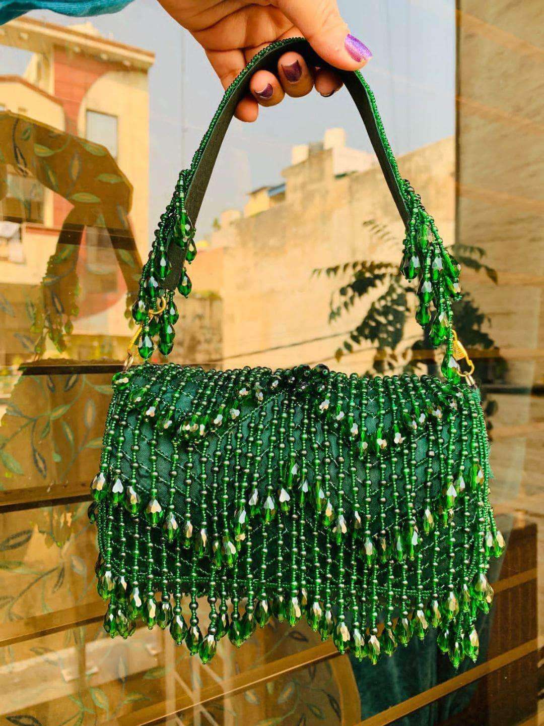 Ishhaara Pearl Designer Clutch