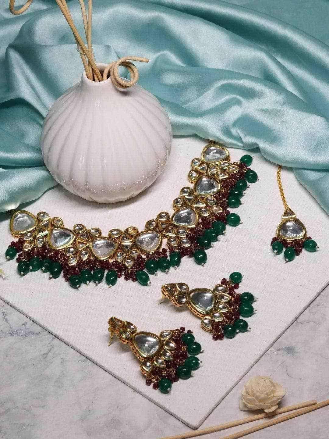 Ishhaara Triangular Kundan Pastel Set
