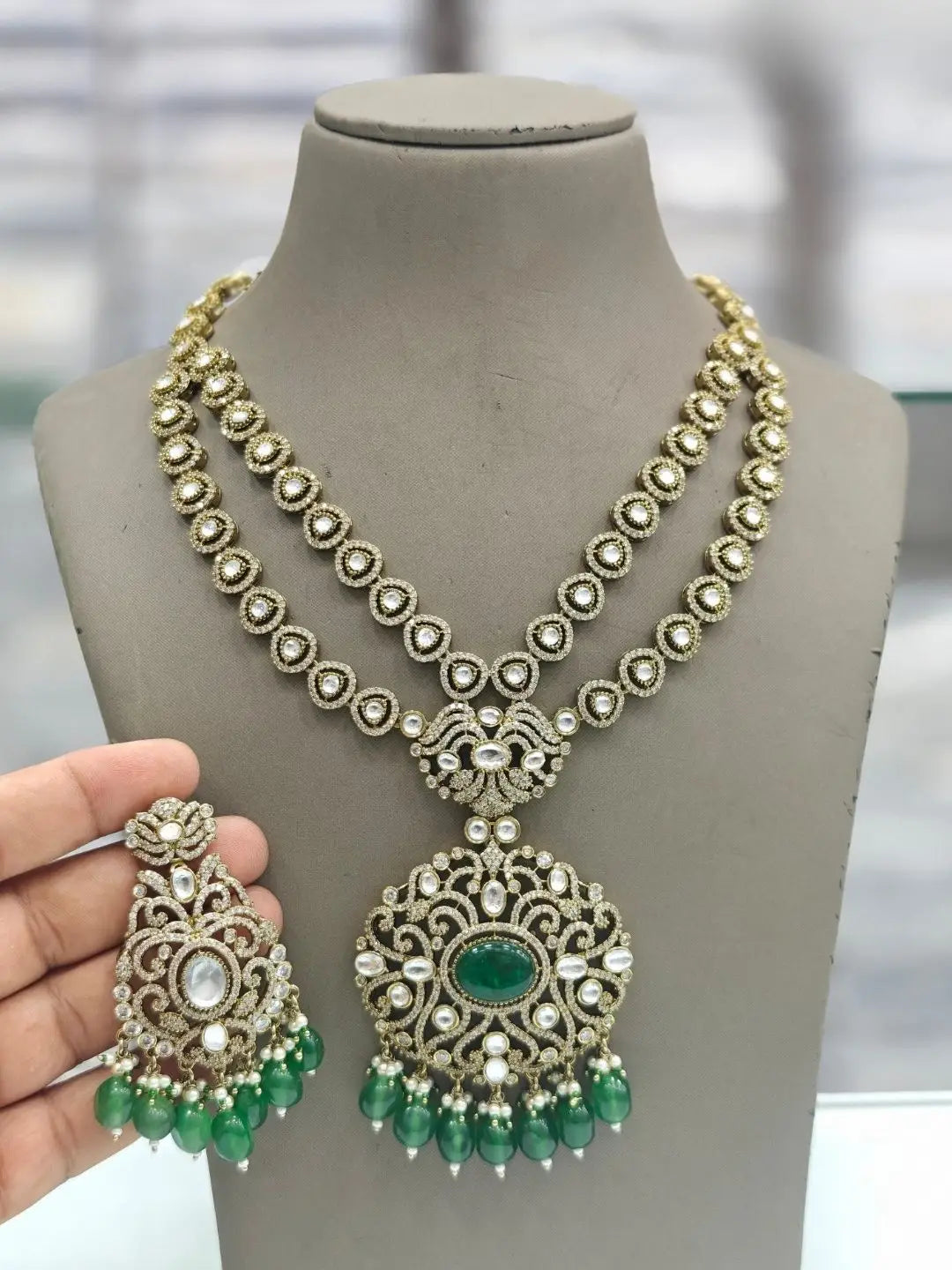 Ishhaara Green Victorian Double Layer Neckpiece