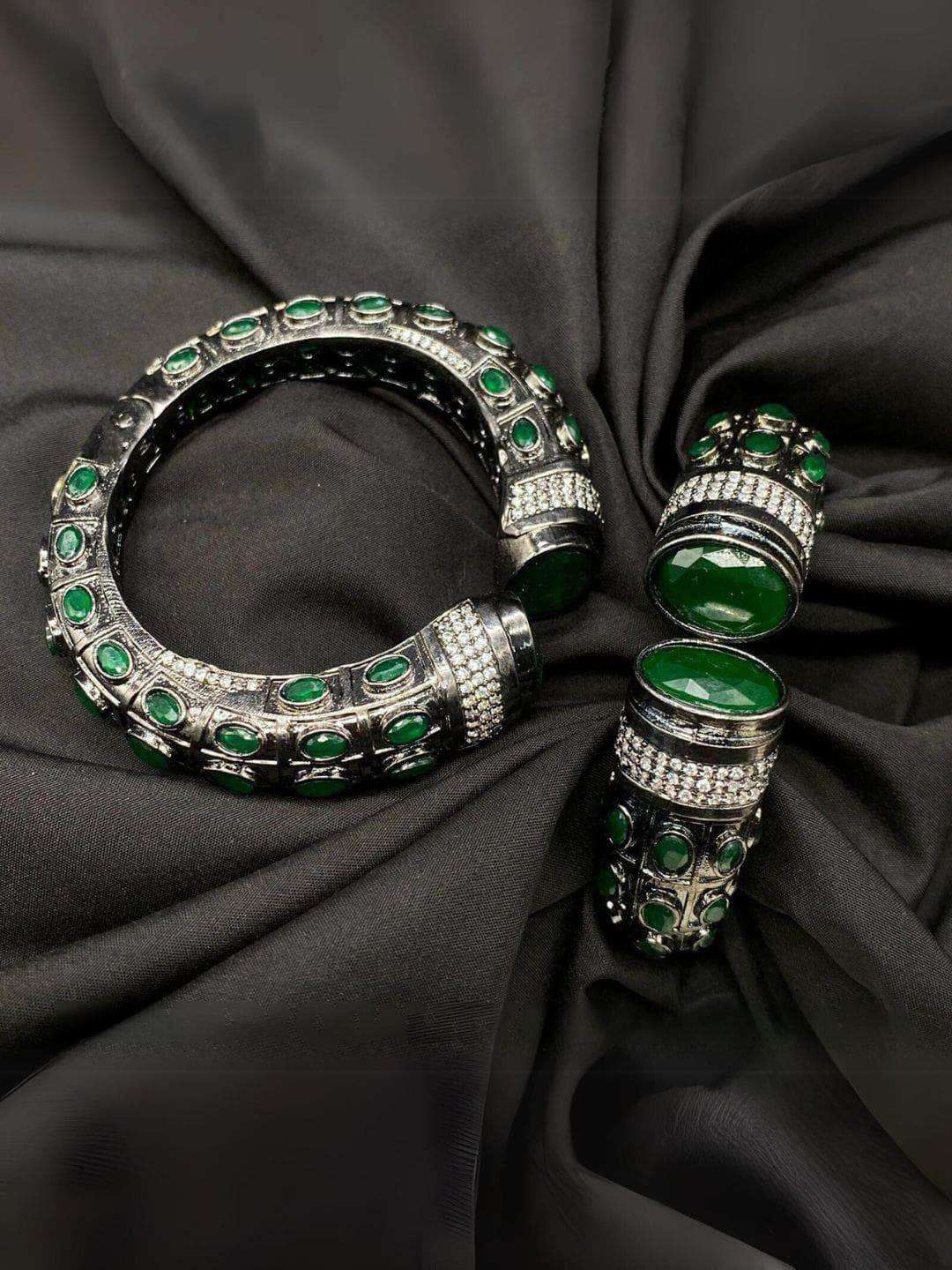 Ishhaara Victorian Openable Kada