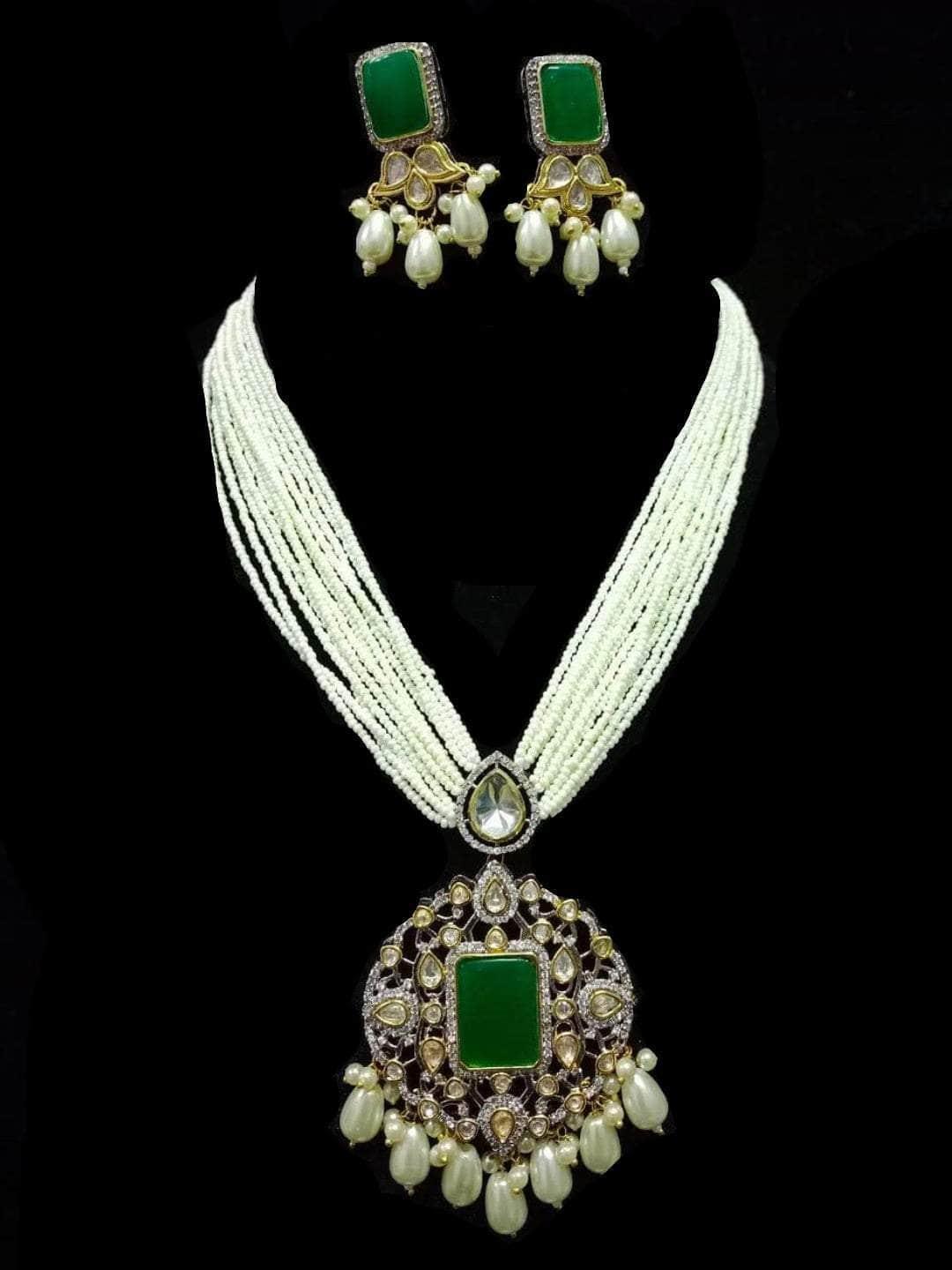 Ishhaara Victorian Pearl Pendant Necklace