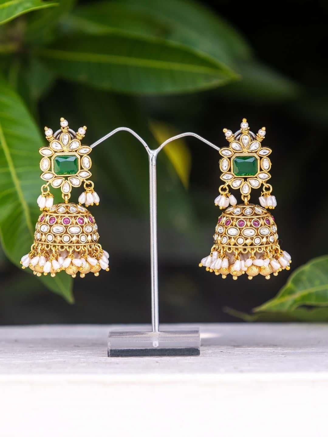 Ishhaara Gutta Pusalu Square Jhumka
