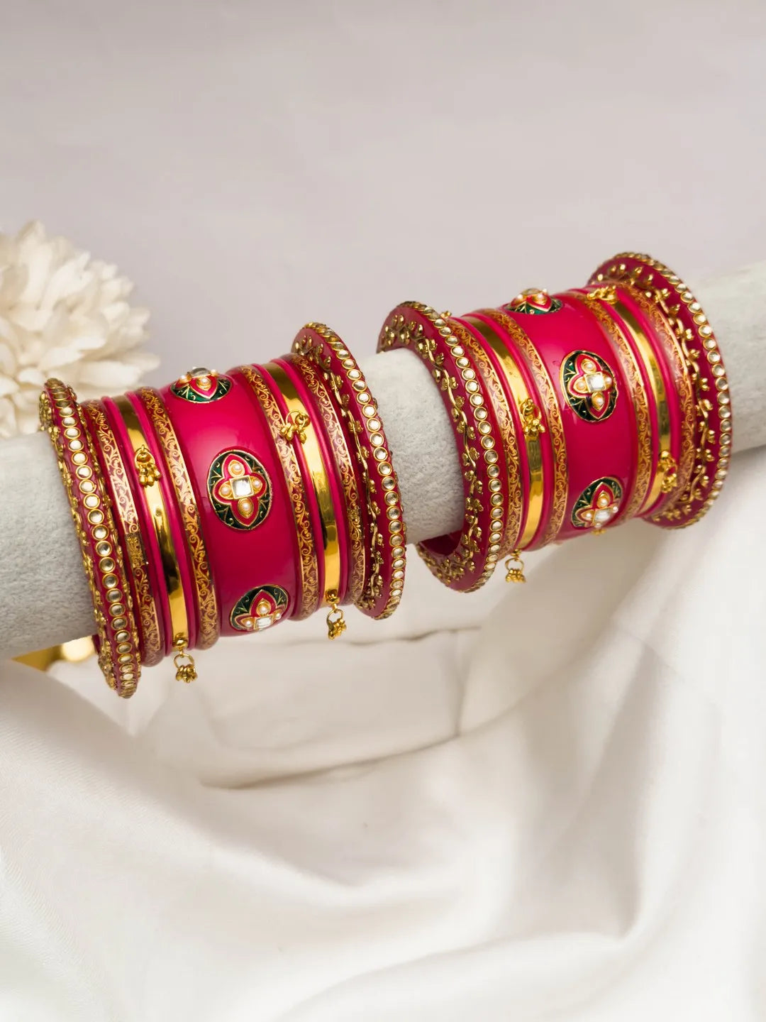 Ishhaara Handcrafted Red Colored Kundan Chooda Set