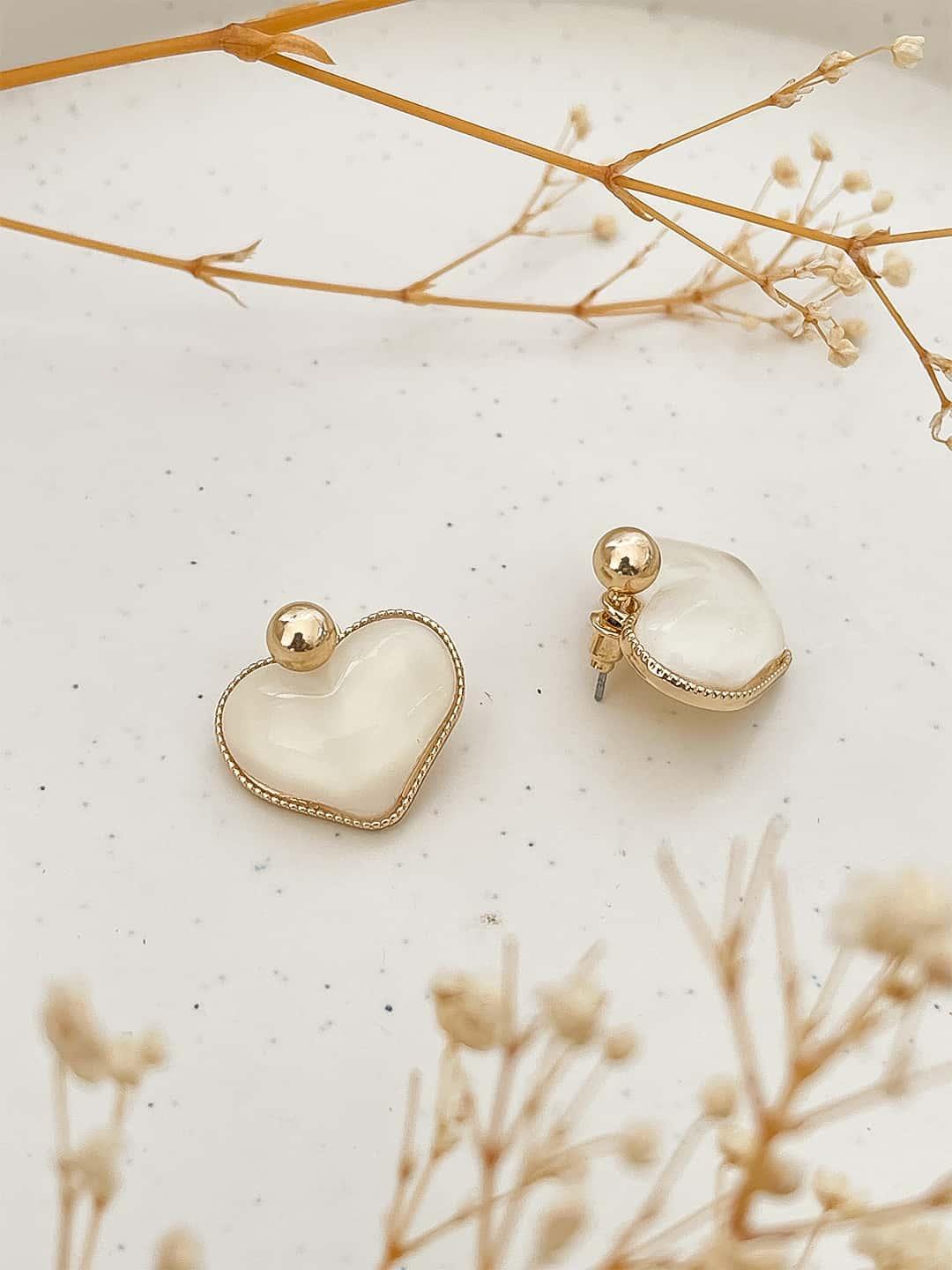 Ishhaara Heart Shape White Enamel Earrings