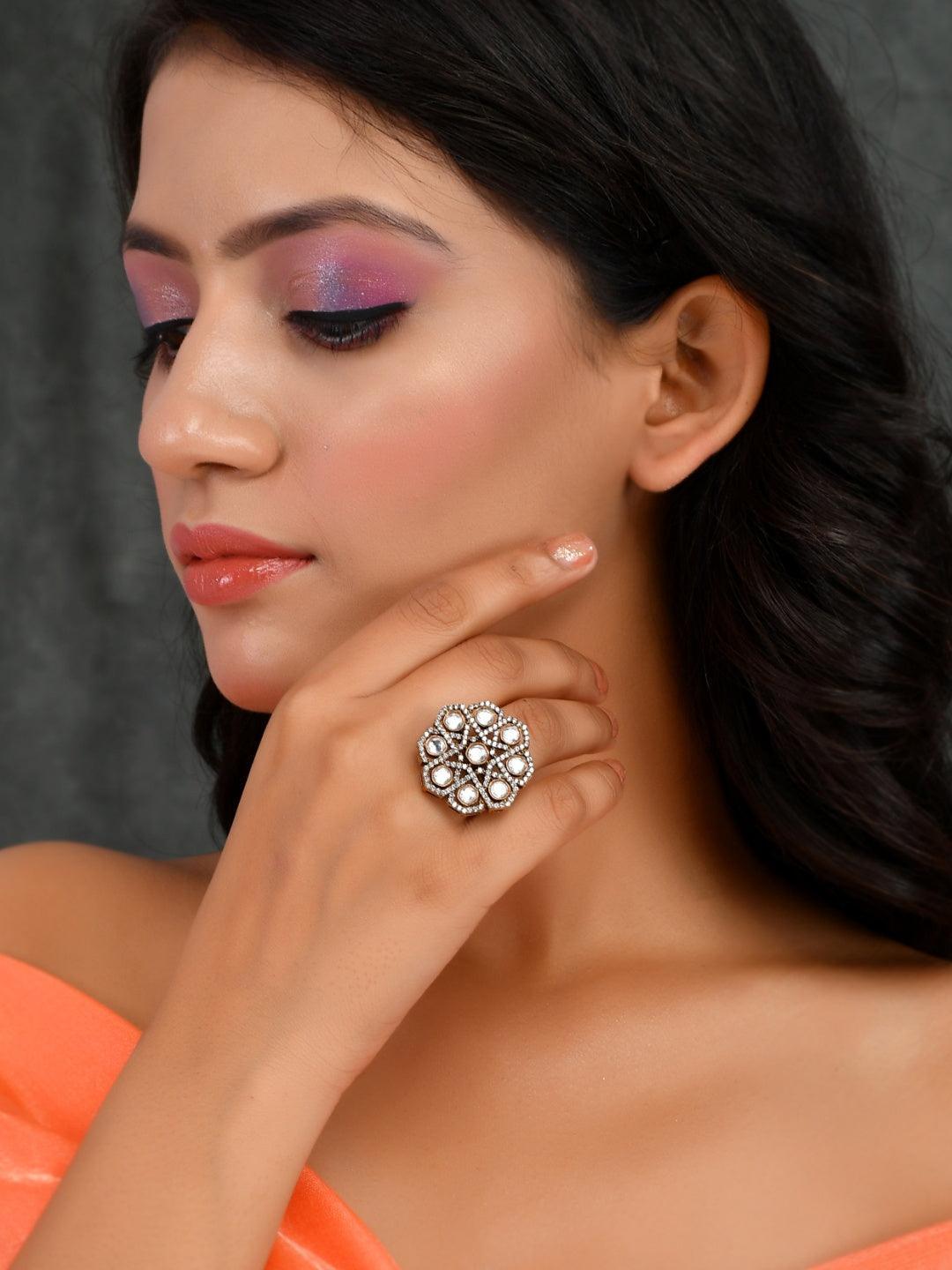 Ishhaara Honeycomb Kundan Ring