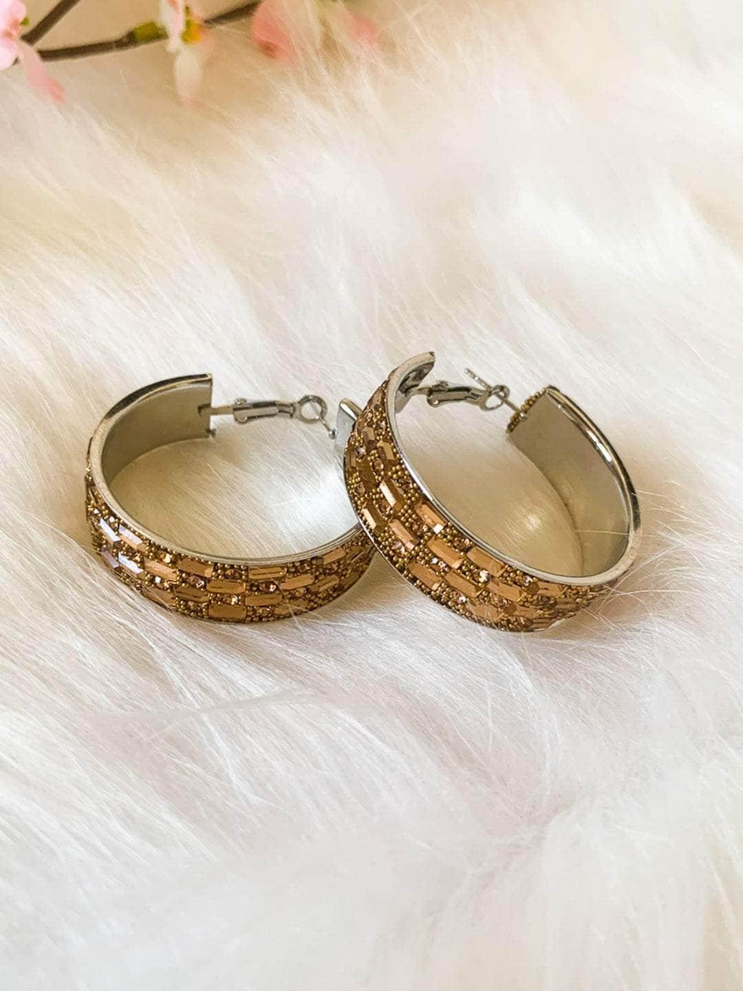 Ishhaara Huma Qureshi In Bejeweled Hoops