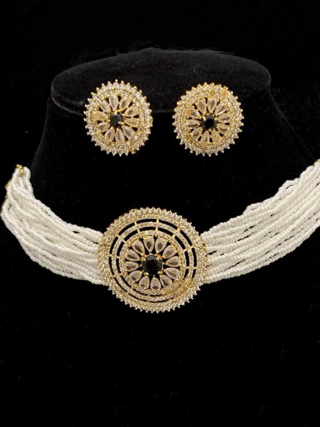 Ishhaara Kalachakra Pearl Choker