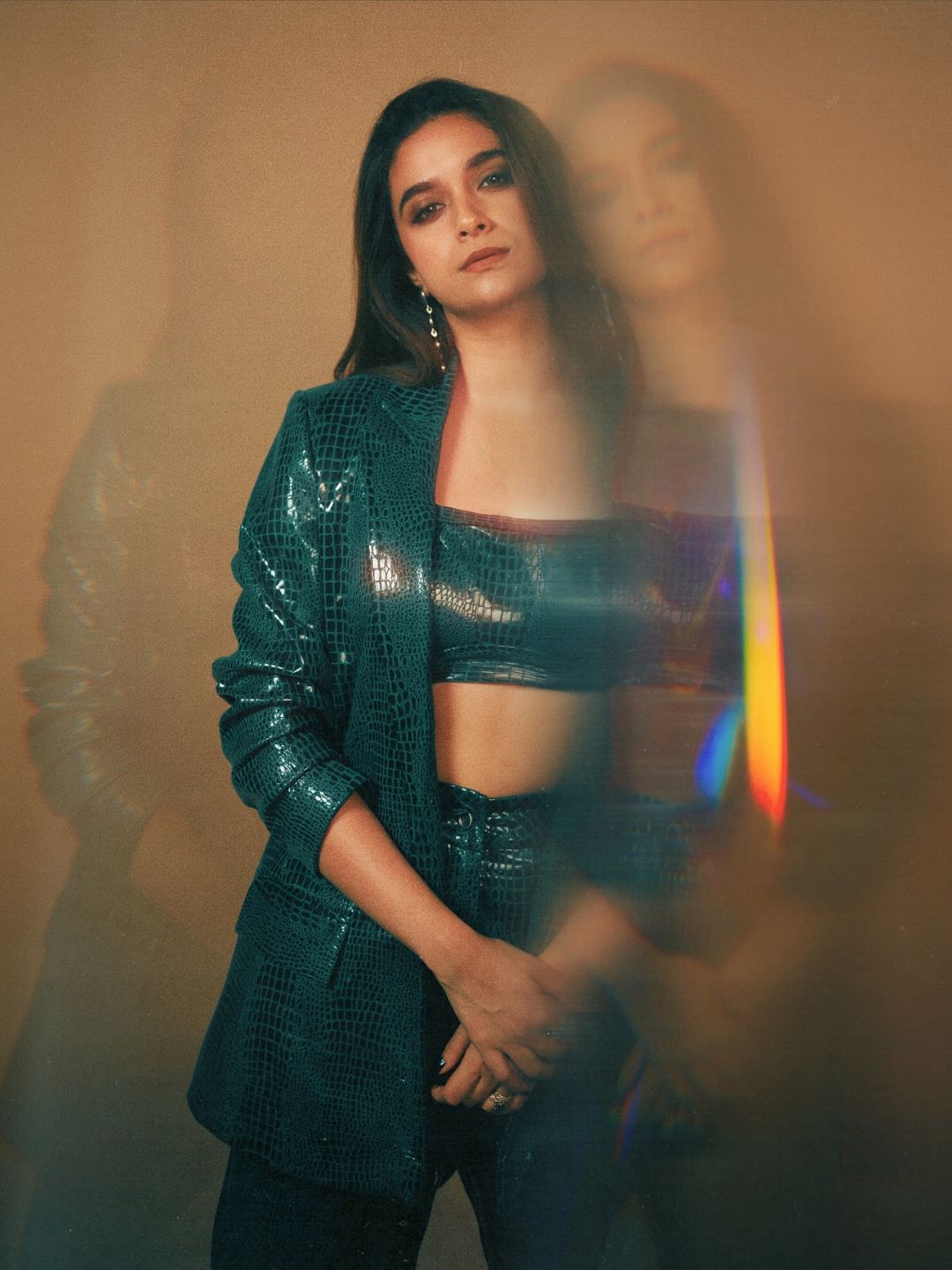 Ishhaara Keerthy Suresh In Diamond Fashion Ring