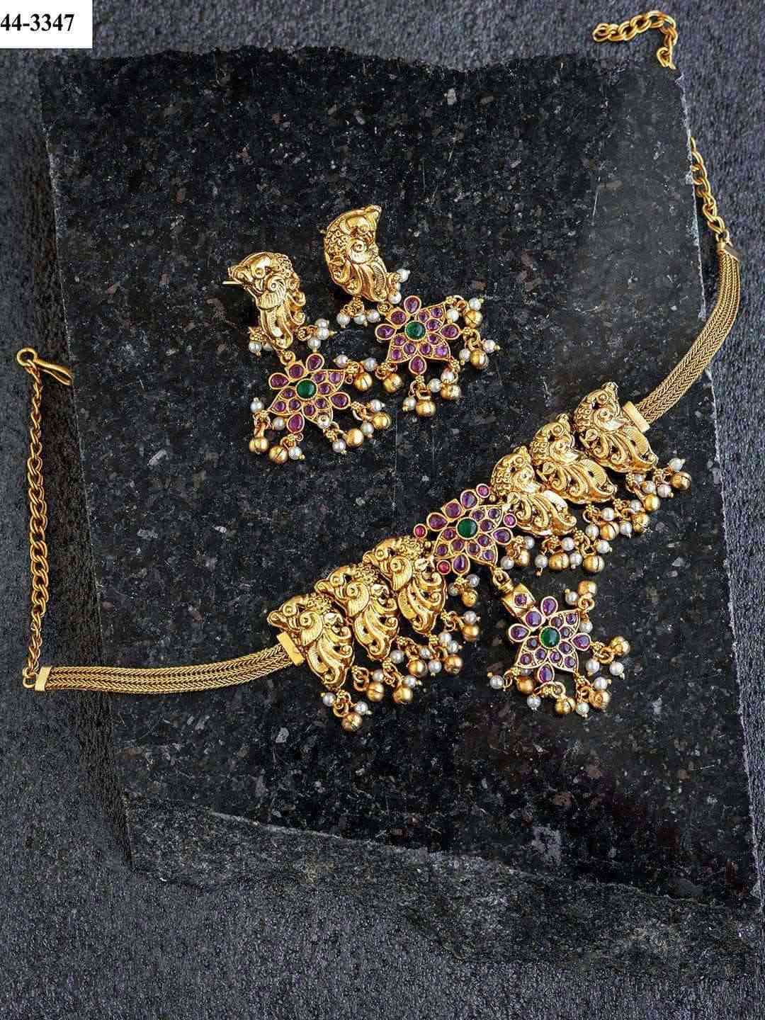 Ishhaara Kemp Necklace