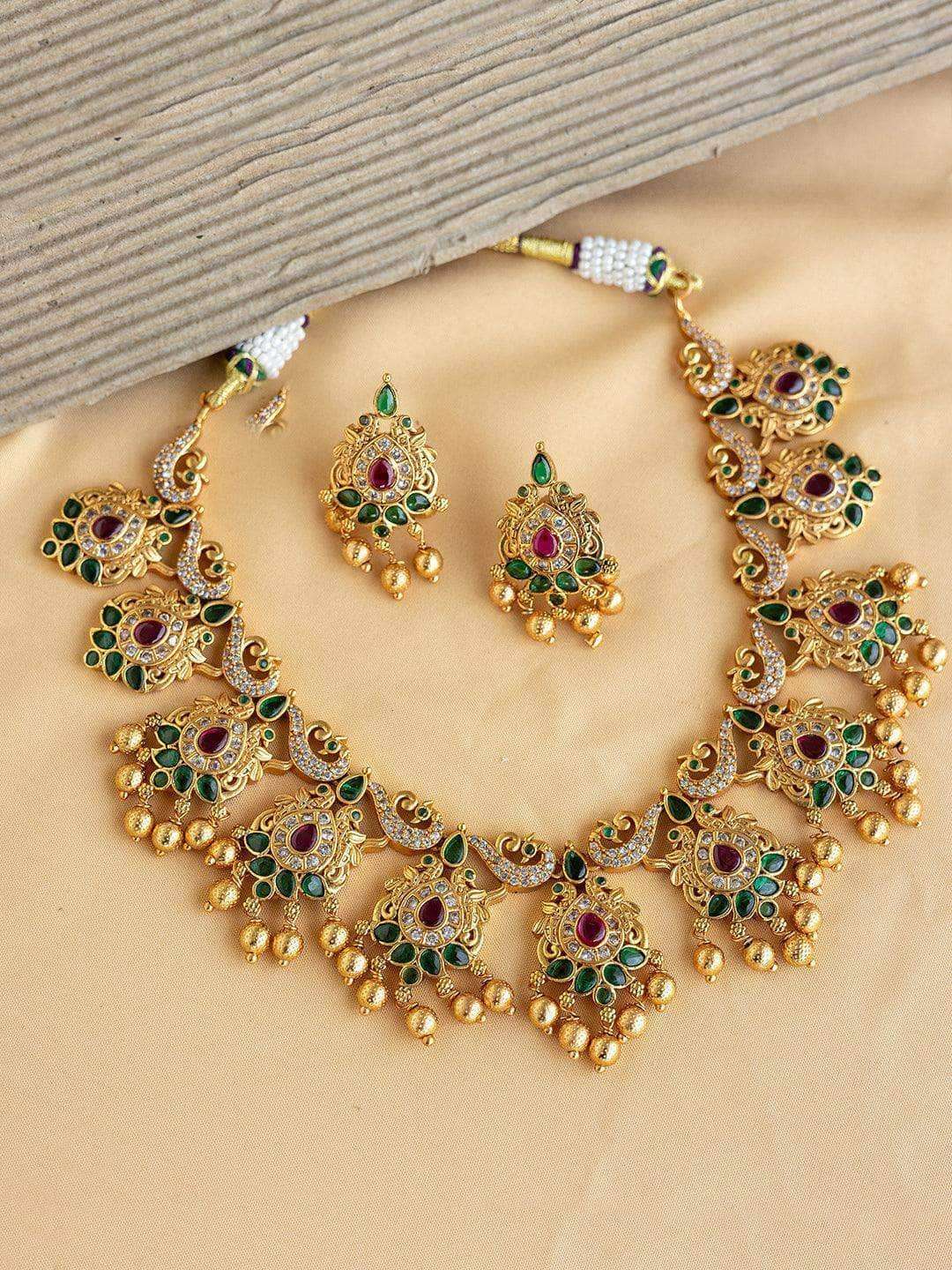 Buy Kemp Tear Drop Stone Necklace With Earrings Online Ishhaara