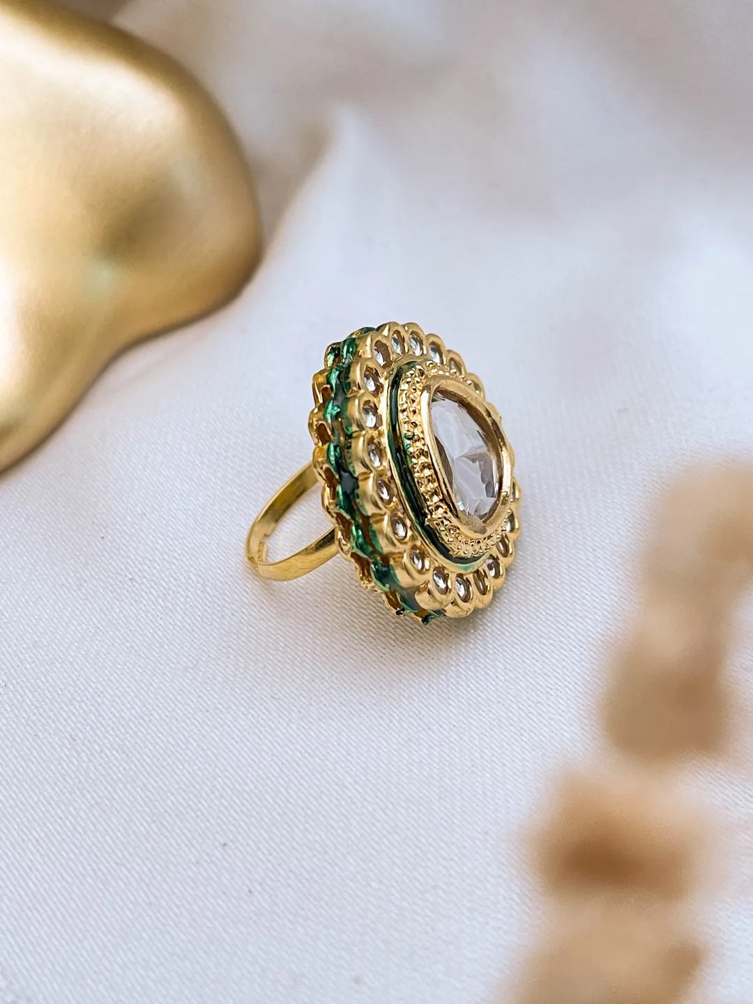 Ishhaara Kundan Enamel Ring