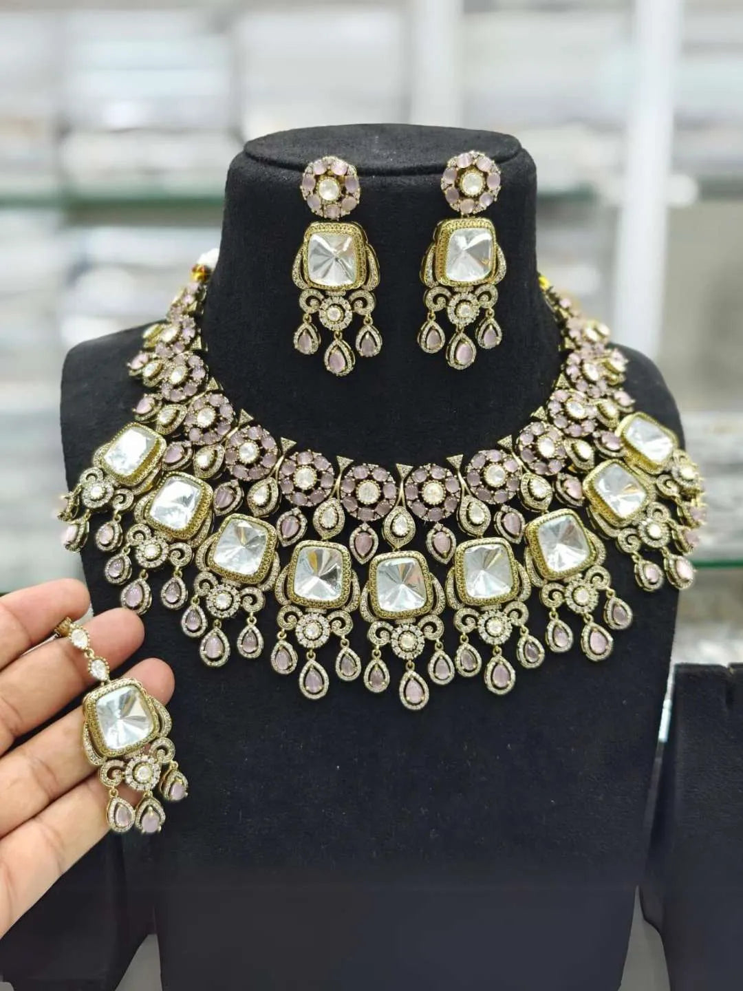 Buy Kundan Polki Studded Heavy Bridal Necklace Online Ishhaara