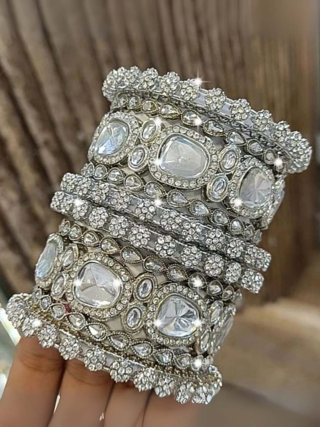 Ishhaara Kundan Stack Bangle Set