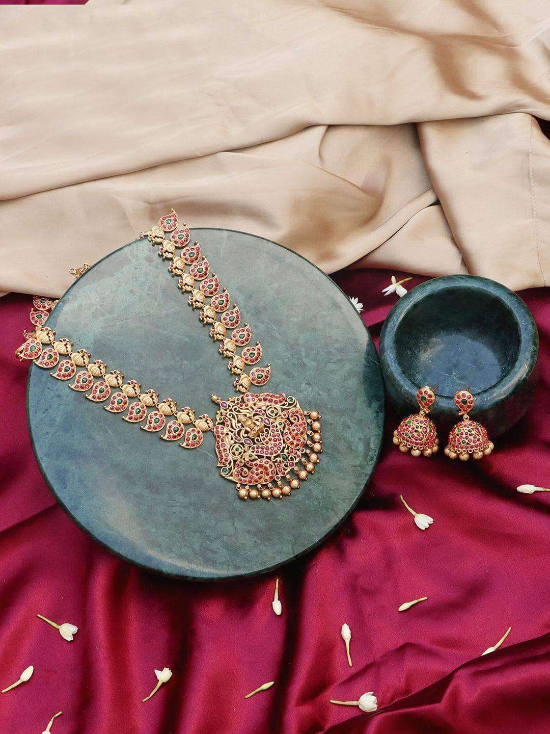 Ishhaara Lakshmi And Peacock Intricated Bridal Necklace Set