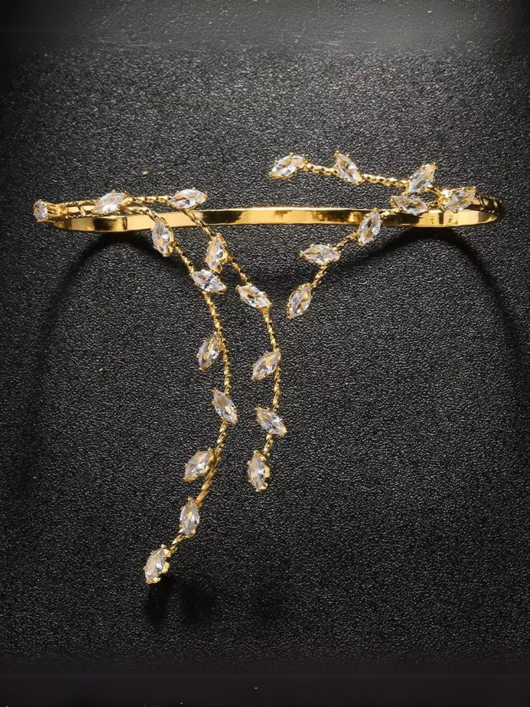 Ishhaara Leaf Light Handcuff