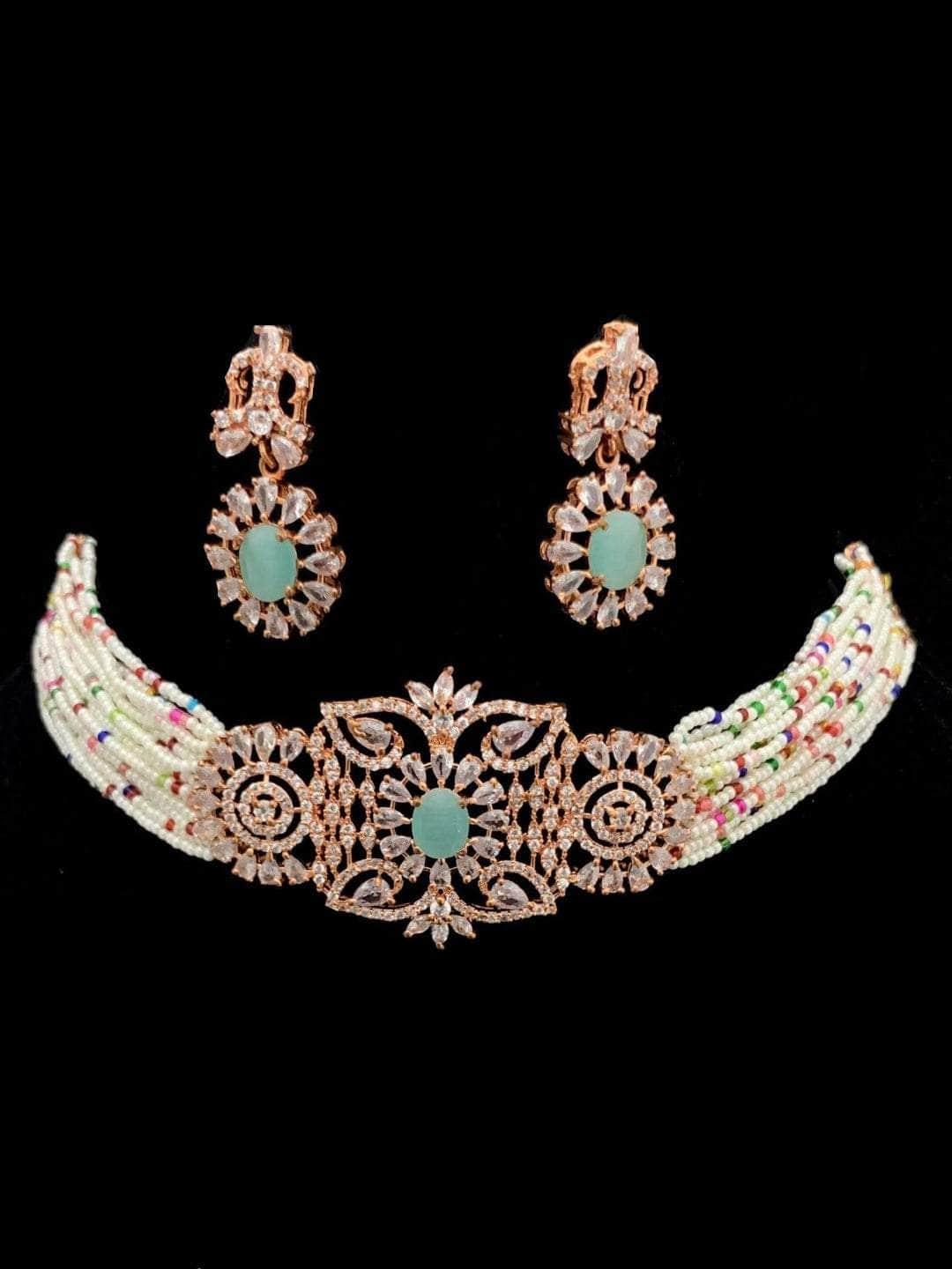 Ishhaara Crestinn Choker