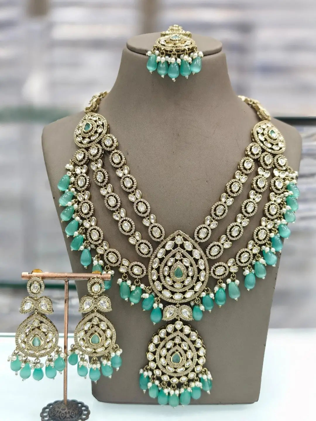 Ishhaara Light Blue Floral Victorian Haram With Maang Tikka