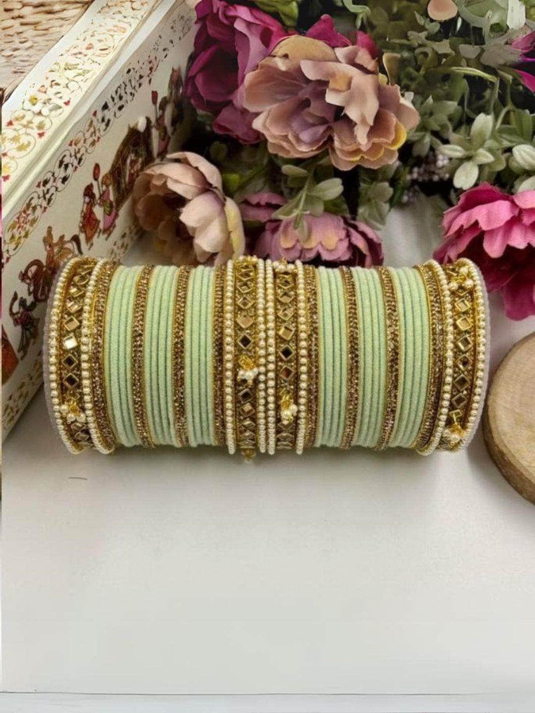 Ishhaara Premium Velvet Chooda