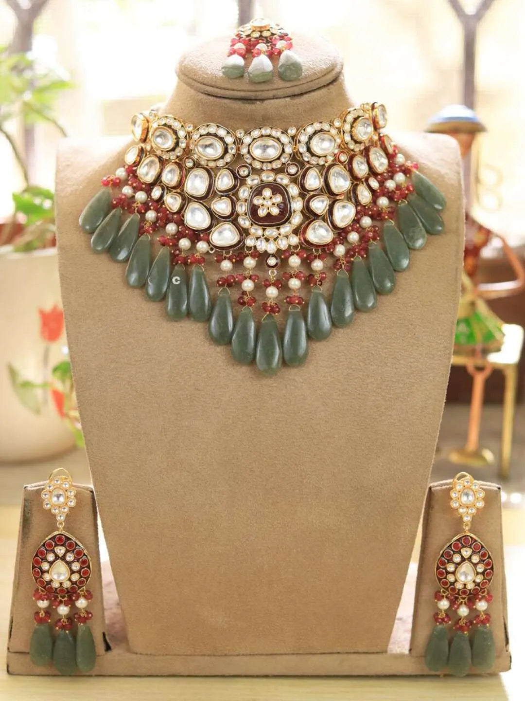 Luxurious newest necklace set