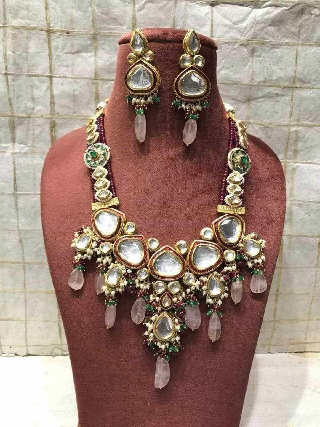 Ishhaara Five Triangular Kundan Necklace