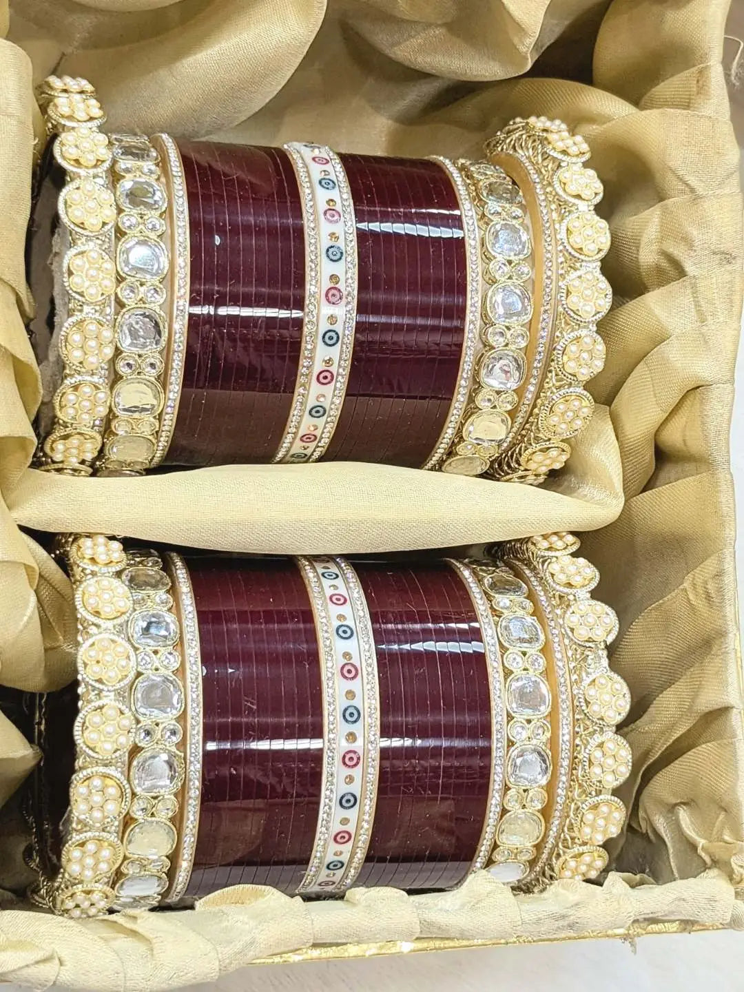 Traditional Maroon Chooda Maroon Chooda With Dotted And Kundan