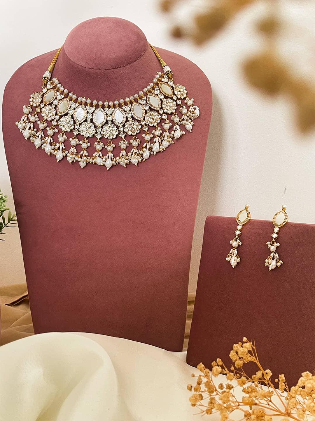 Mother Of Pearl Necklace Set - Main Image