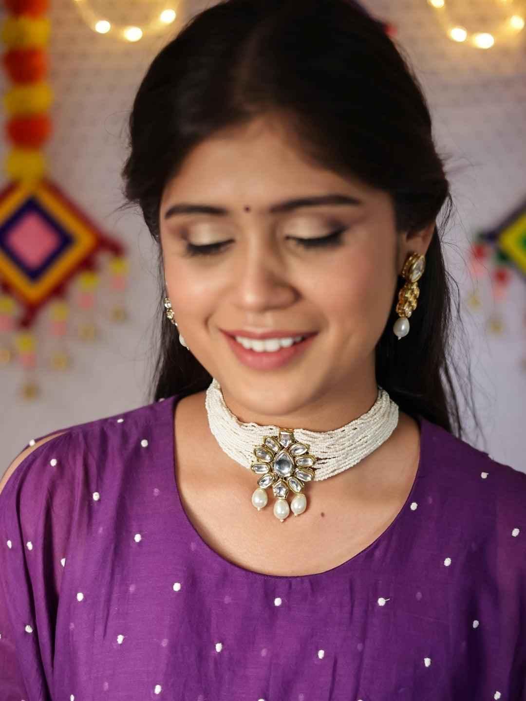 Ishhaara Moti Kundan Choker Small