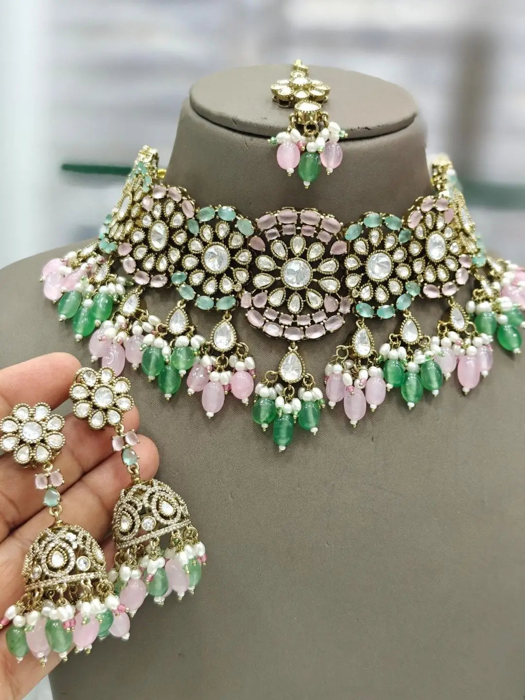 Ishhaara Multicolor Victorian Floral Shaped Polki Kundan Necklace