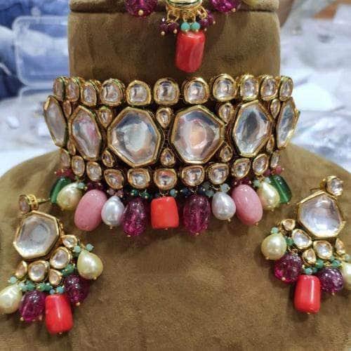 Ishhaara Big Kundan Choker Set