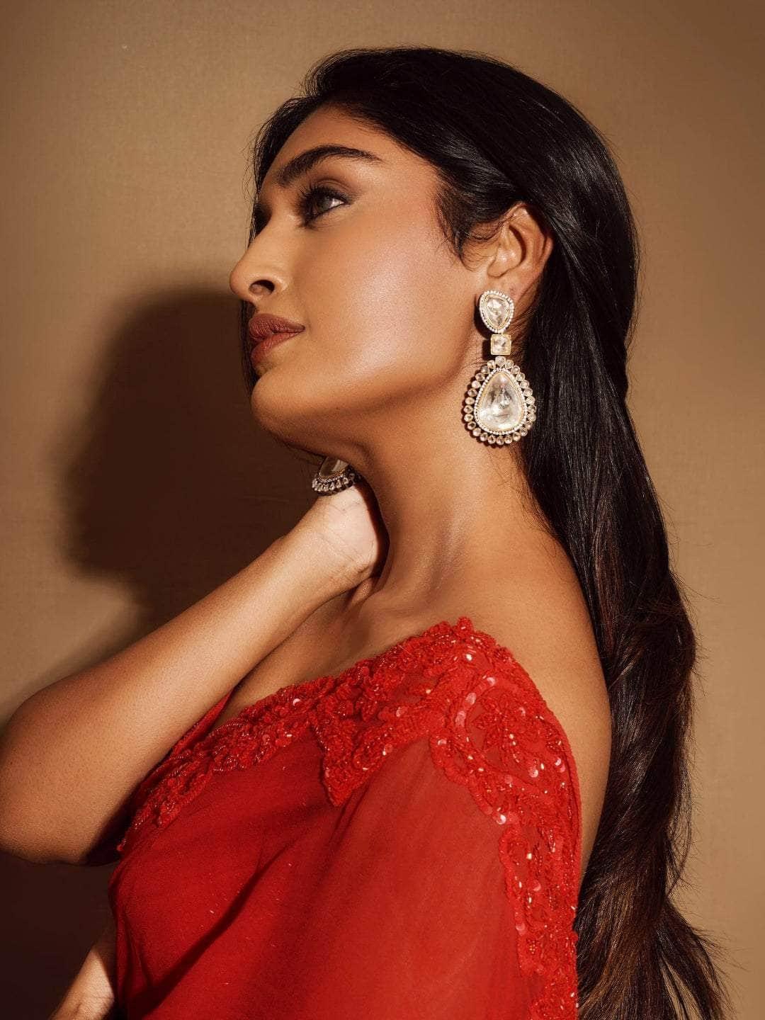 Ishhaara Niharika In Embellished Double Polki Earrings