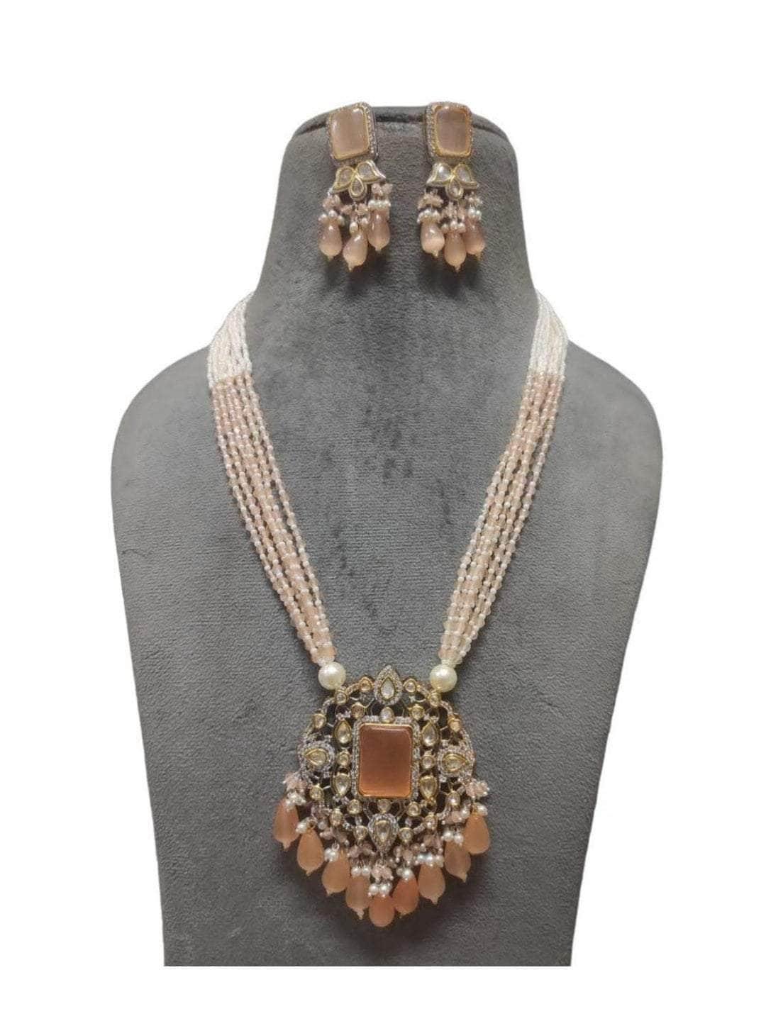 Ishhaara Heavy Pendant Long Chain