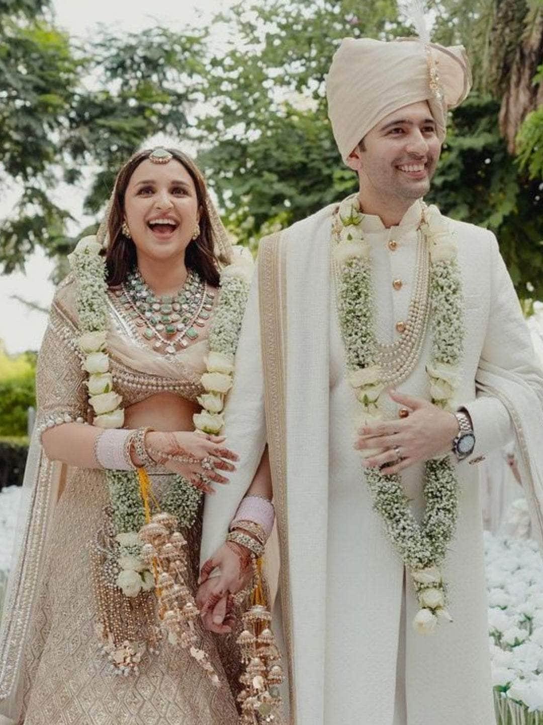 Ishhaara Parineeti Inspired Bridal Set