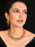 Ishhaara Pearl And Kemp Necklace With Earrings