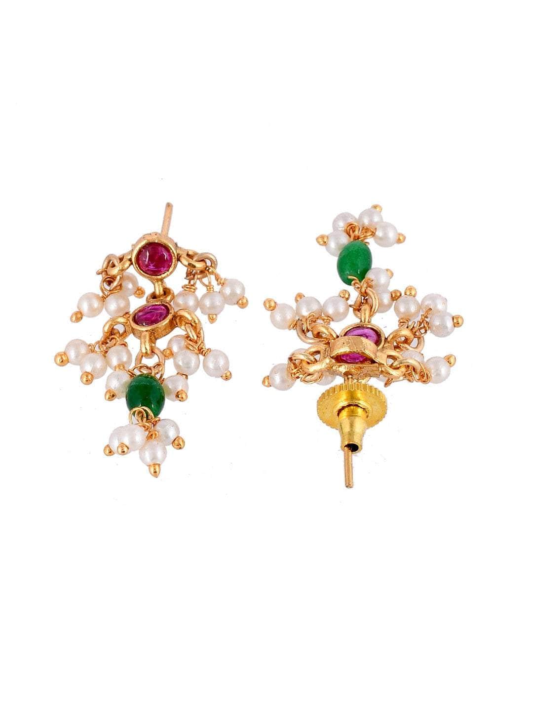 Ishhaara Pearl & Kemp Necklace With Earrings