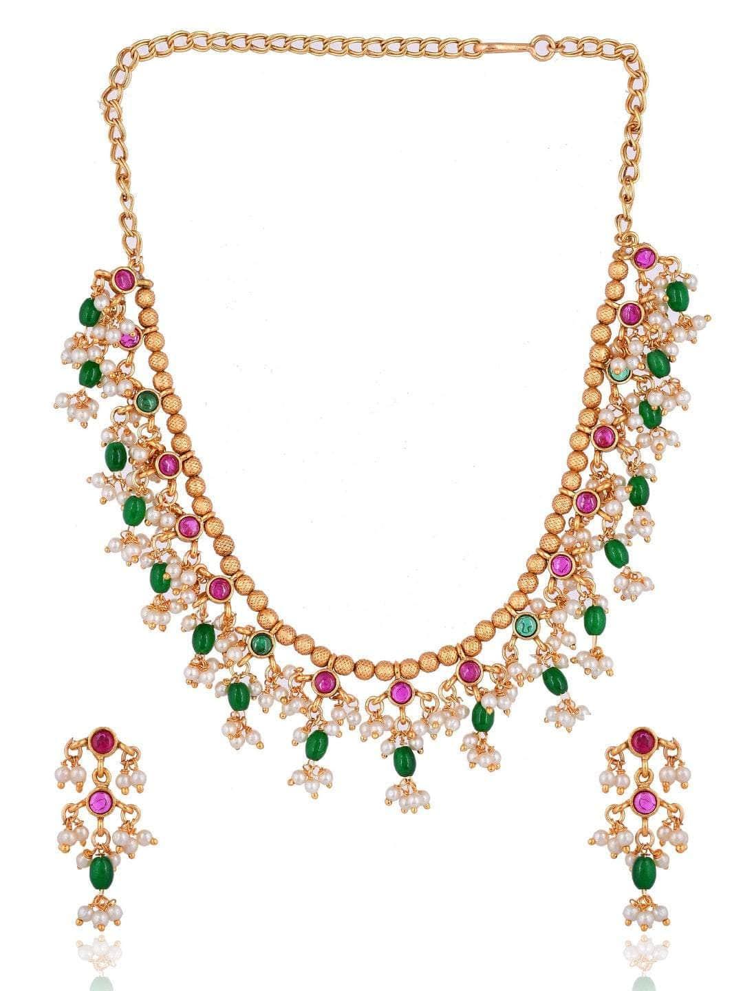 Ishhaara Pearl & Kemp Necklace With Earrings