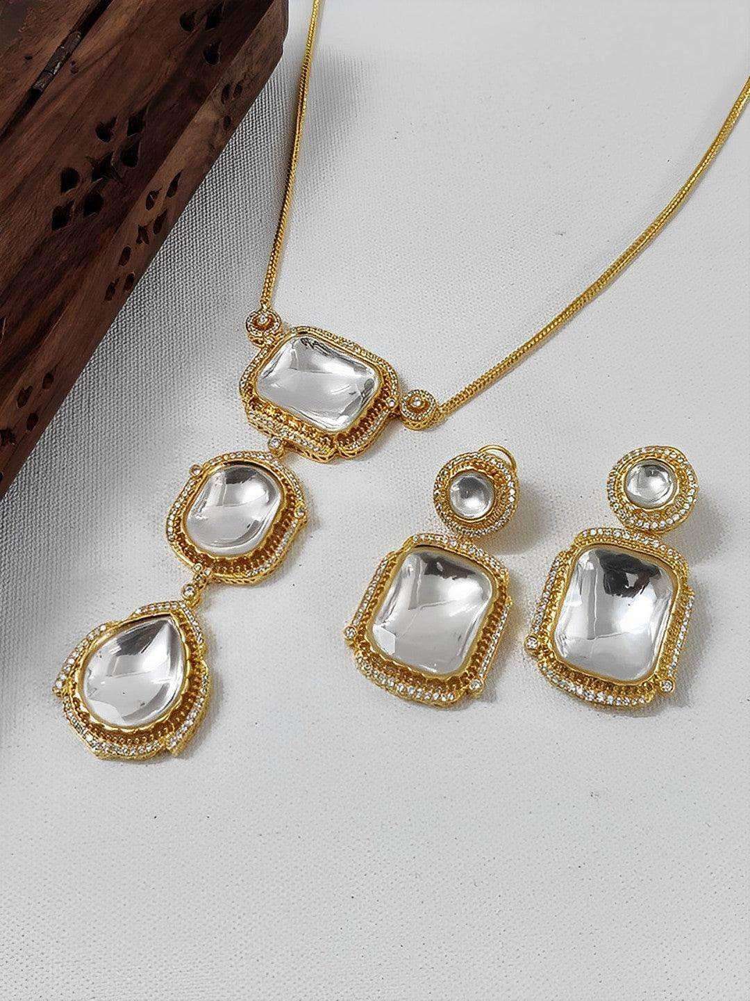 Ishhaara Polki Chunkey Pendant Necklace Set
