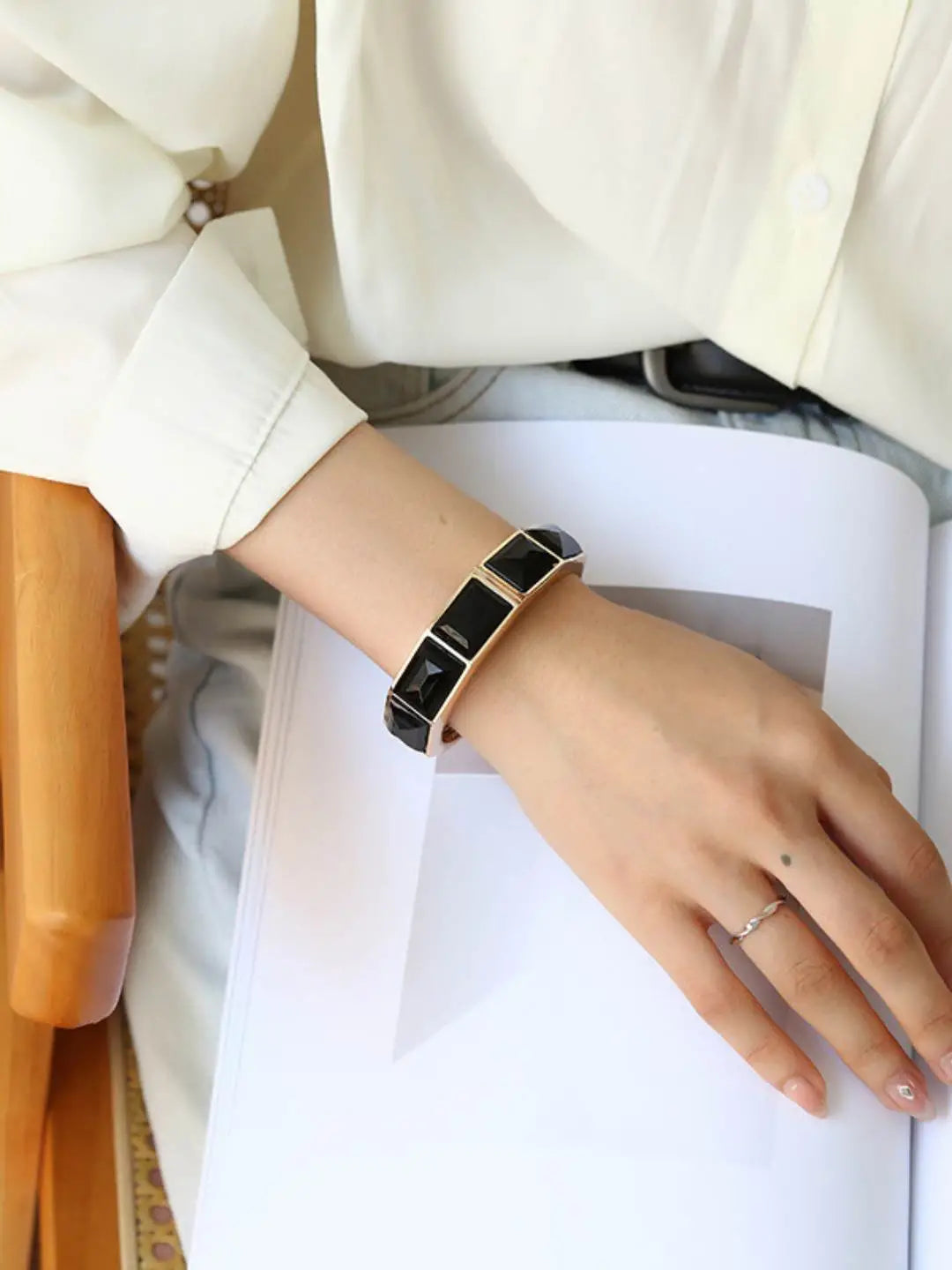 Ishhaara Pop Vintage Cuff Bracelet