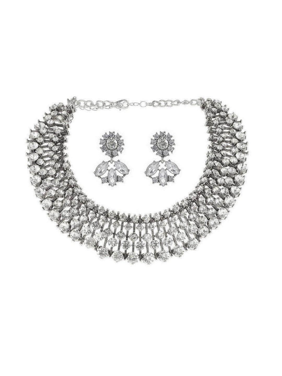 Ishhaara Pranwesha In Diamond Choker With Earrings Silver