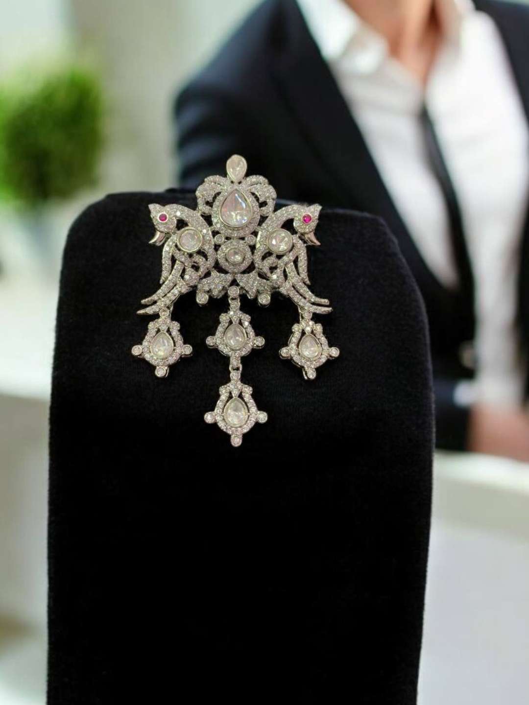 Celebrities Men's Brooches Trend Buy Premium Polki Peacock