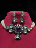 Ishhaara Nikita Dutta In Carved Center Kundan Choker Set