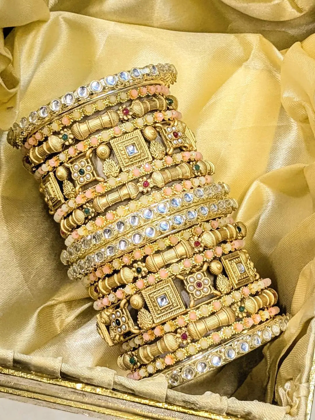 Rajasthani Traditional Heavy Bangles Set - Main Image