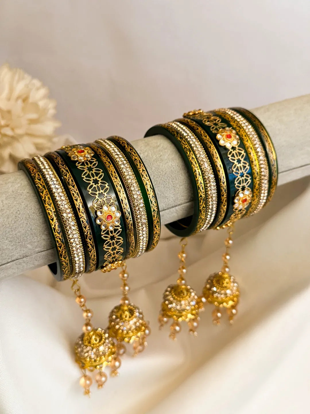 Ishhaara Rajwadi Style Chooda With Jhula Bangles