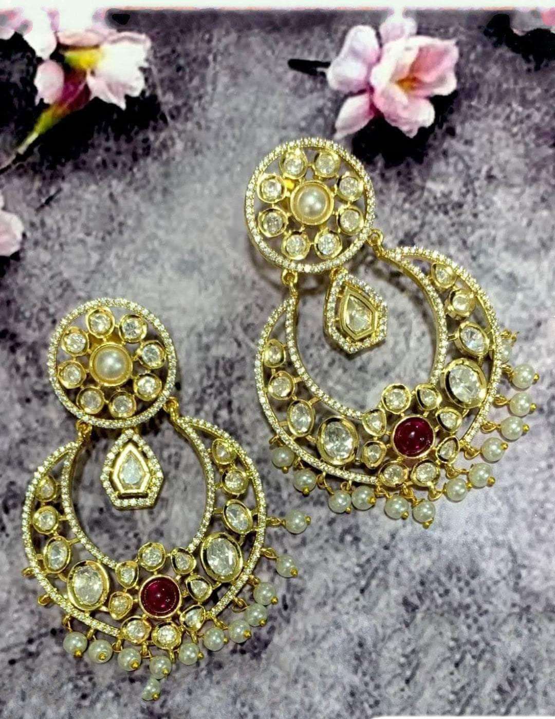 Ishhaara Chandbali Moti Kundan Earring