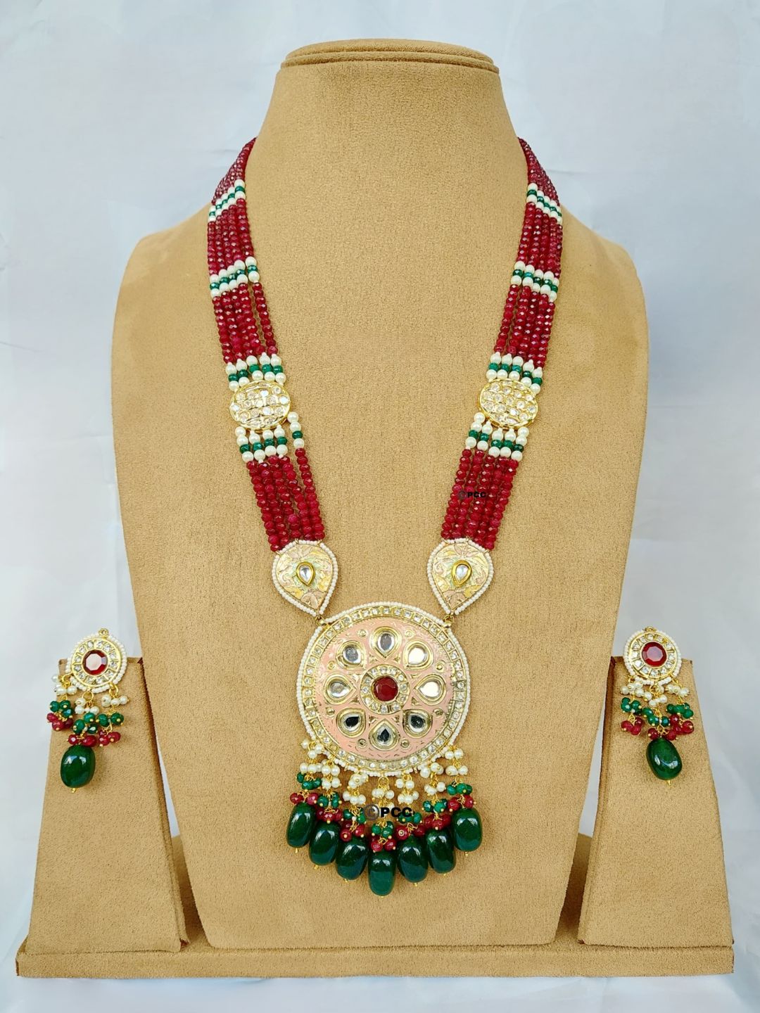 Gold Plated Pink Beaded And Kundan Jewellery Set - Main Image