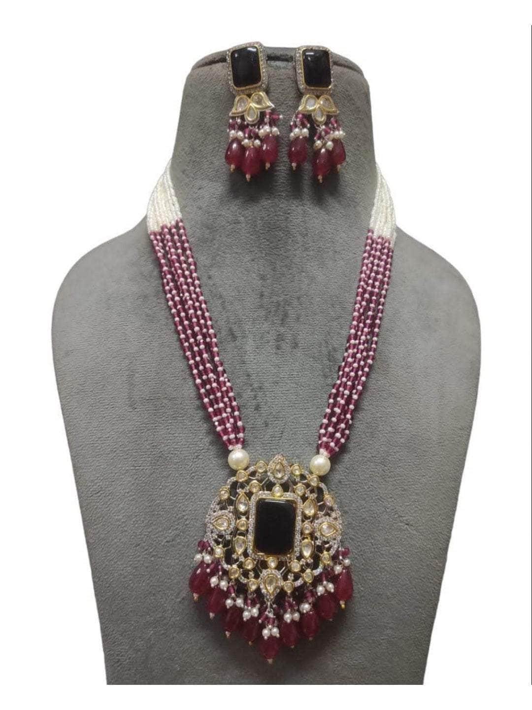 Ishhaara Heavy Pendant Long Chain