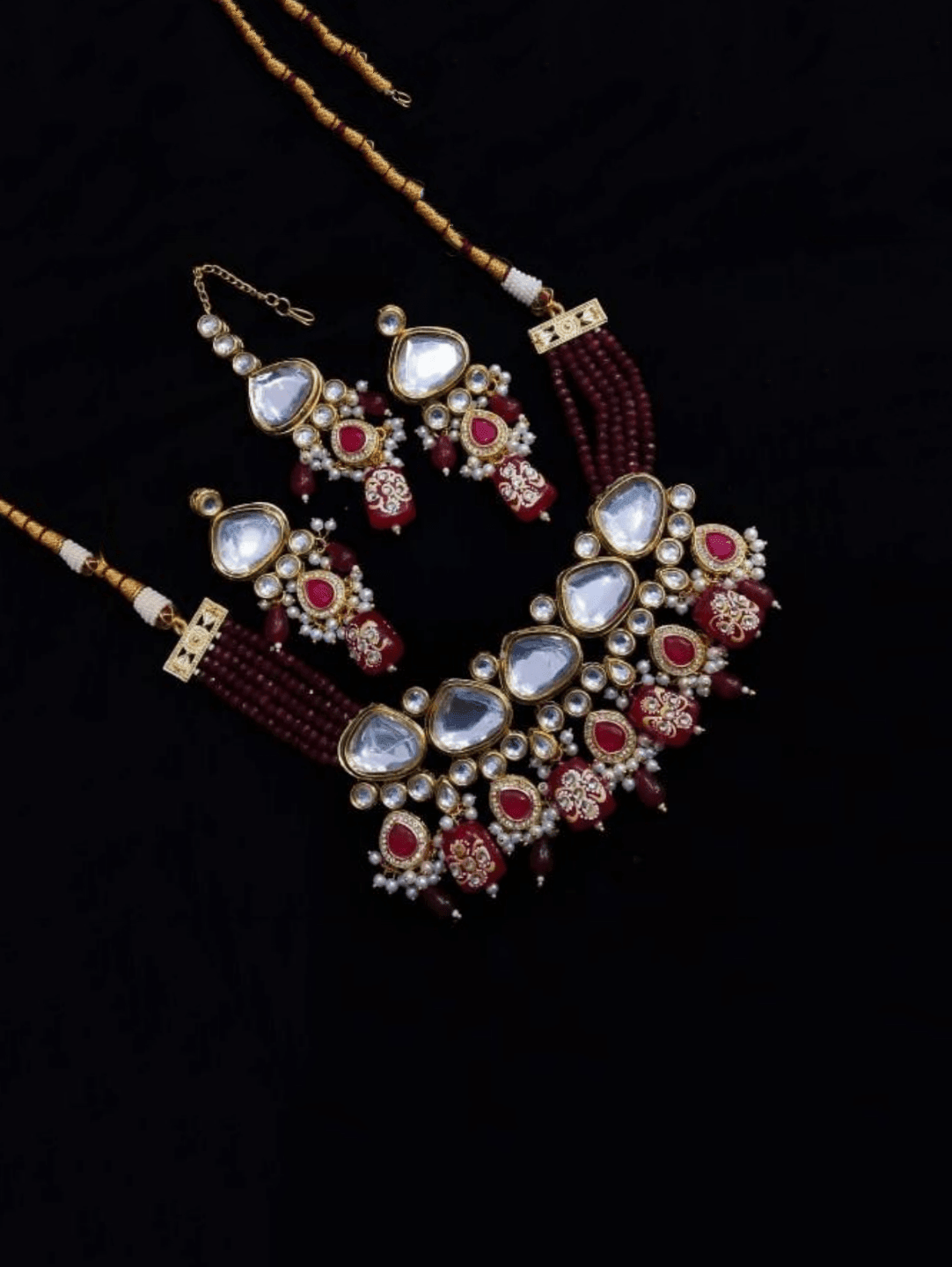Ishhaara Triangular Kundan Onex Necklace And Earring Set