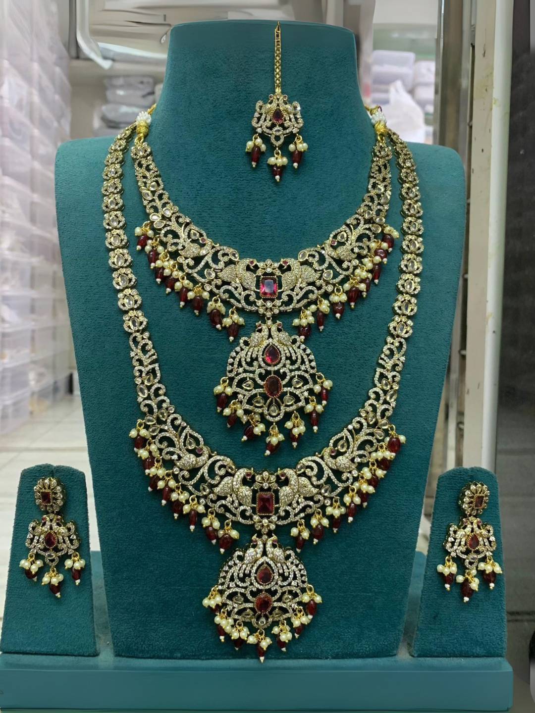 Ishhaara Red Victorian Polish Ad Stones Bridal Choker And Long Necklace